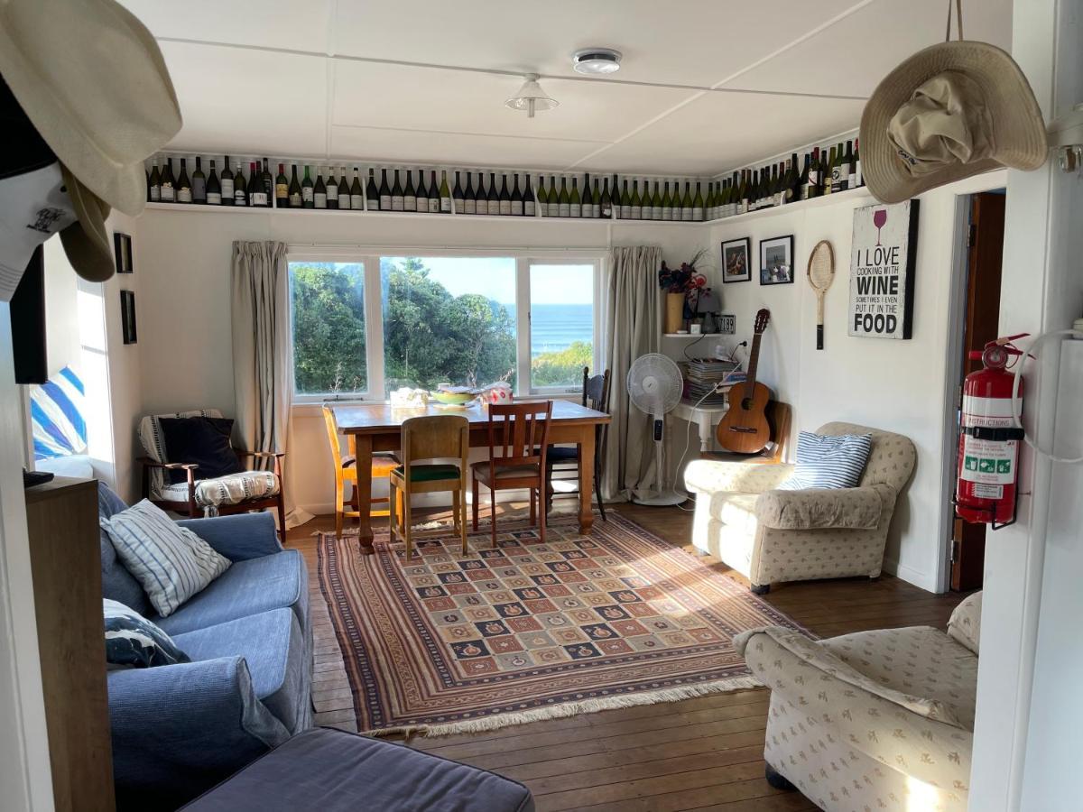 Toad Hall Baylys Beach Exterior photo
